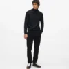 Monogram-pin-rullekravesweater