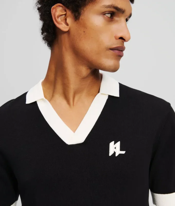 MONOGRAM STRIKKET POLO