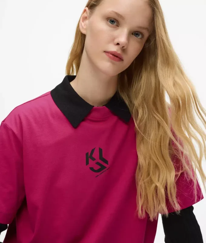 Monogram-T-shirt i regular fit