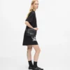 Nylon crossbody-taske med logo