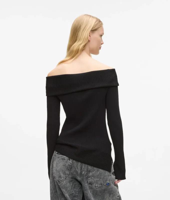 Off-shoulder strikket top