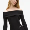 Off-shoulder strikket top