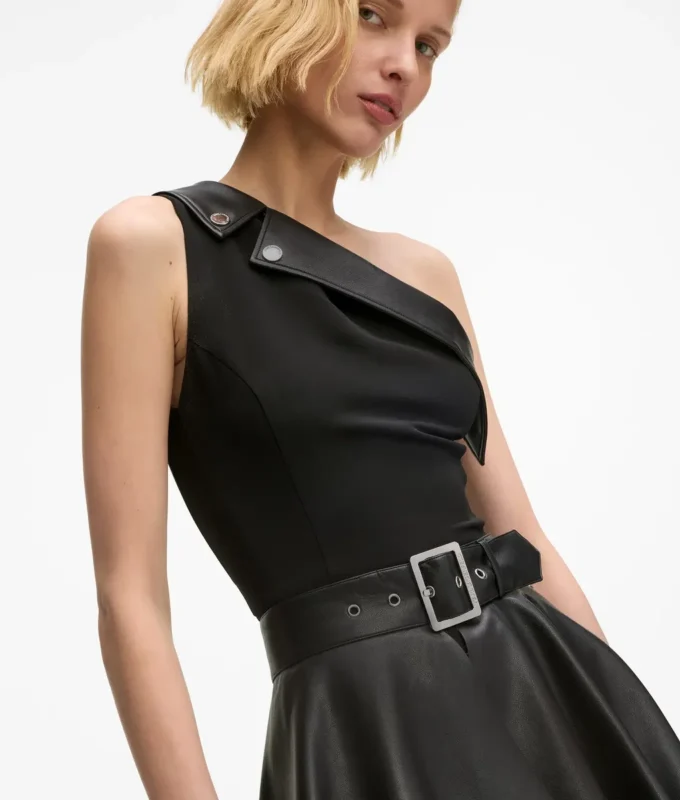One-shoulder biker-kjole
