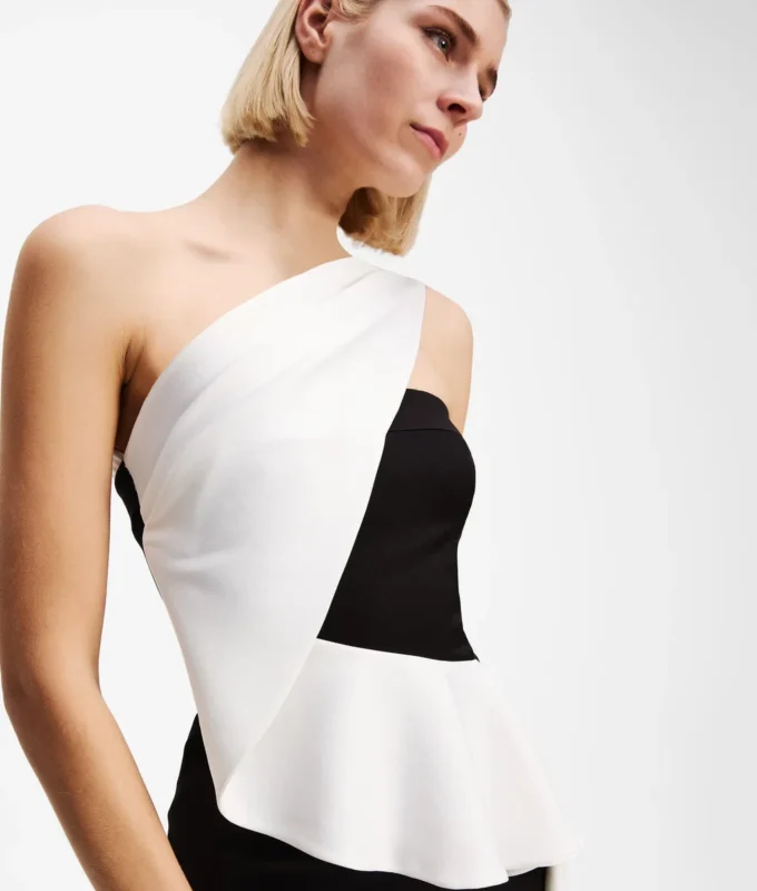 ONE-SHOULDER KJOLE