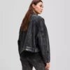 OVERSIZED CROPPED DENIMJAKKE