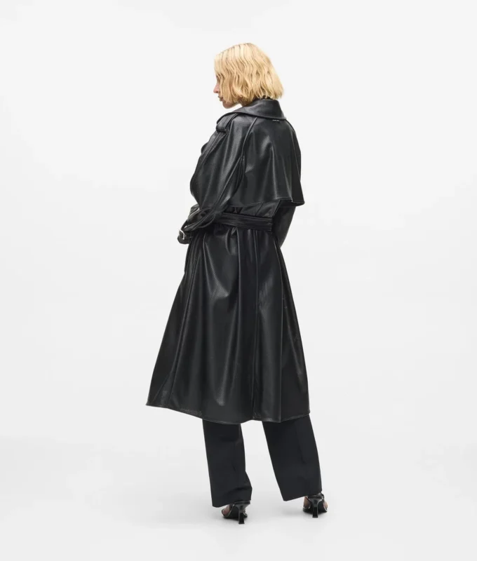 Perforeret trenchcoat i imiteret læder