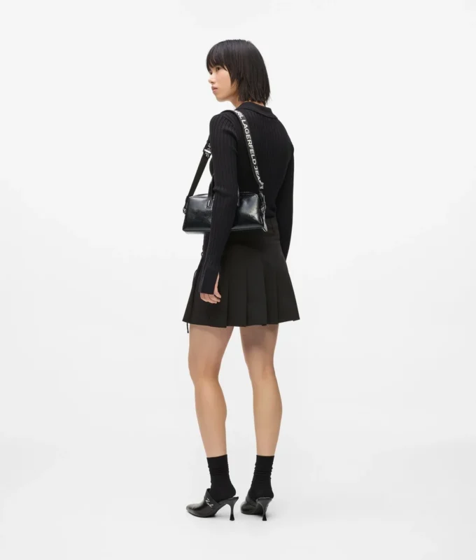 Plisseret miniskirt med bindebånd