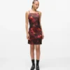 Satin-kjole med print overalt