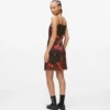 Satin-kjole med print overalt