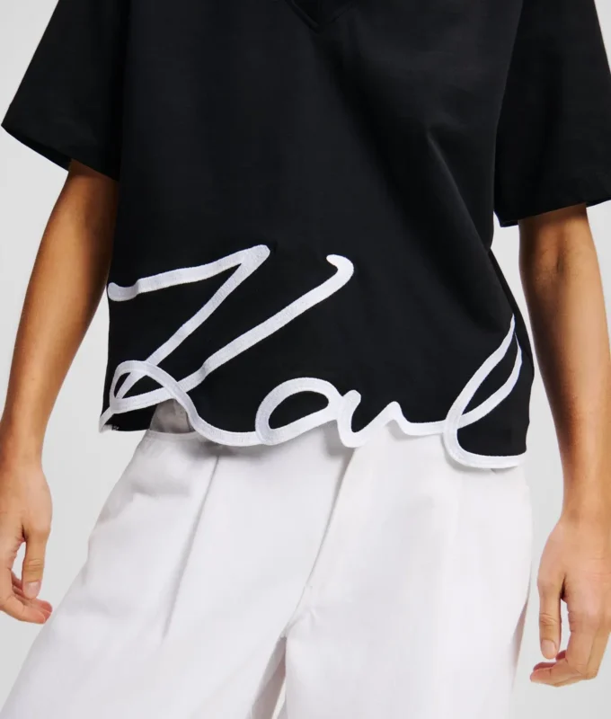 SIGNATURE V-NECK T-SHIRT