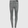 Skinny jeans med høj talje