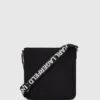 Smal crossbody-taske med logo