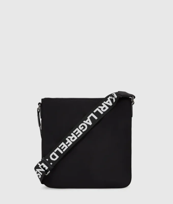 Smal crossbody-taske med logo