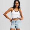 STRAPPY TOP MED PIPING-DETALJER