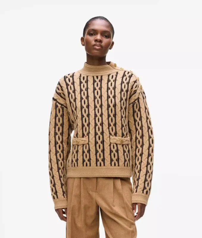 Strikket sweater med høj hals