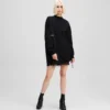 SWEATDRESS MED BLONDDETALJER