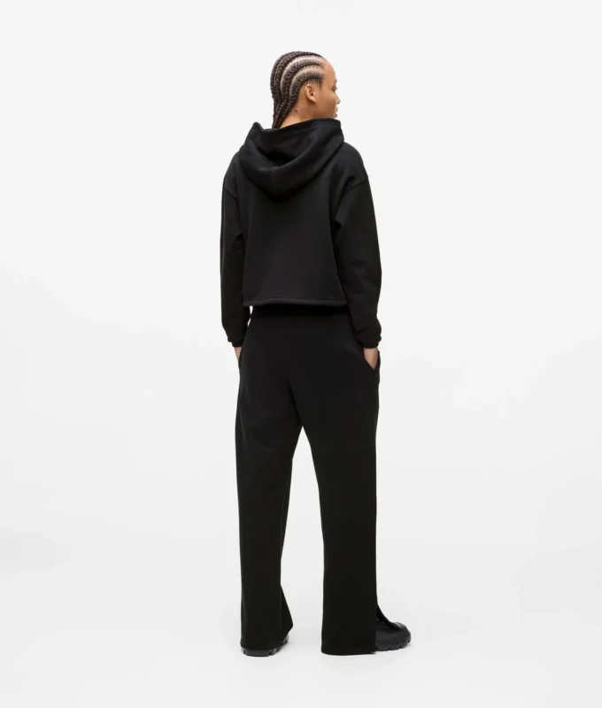 Sweatpants med monogram og nitter
