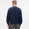 Sweatshirt med præget monogram