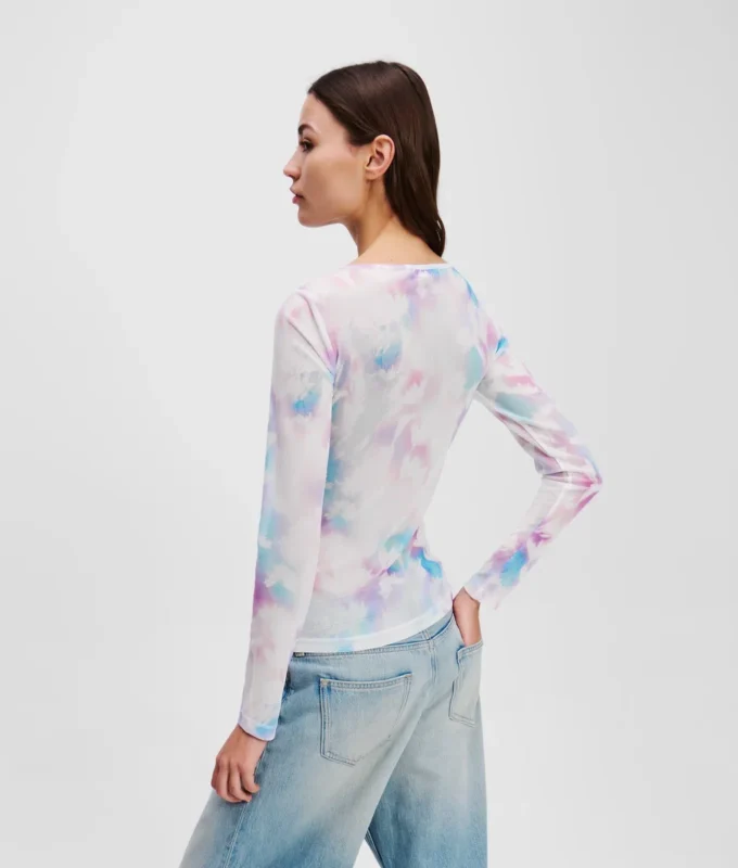 T-SHIRT MED BLOMSTERMØNSTER