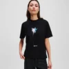 T-SHIRT MED BLOMSTERPRINT