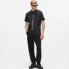 T-shirt med lodret logo