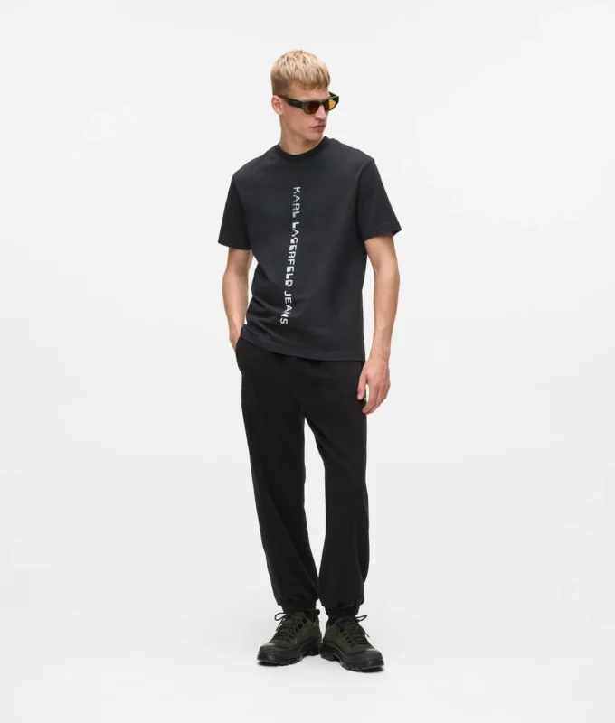 T-shirt med lodret logo