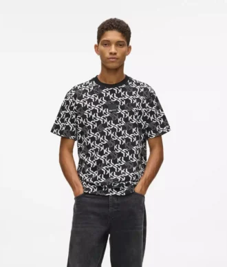 T-shirt med monogram overalt