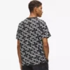T-shirt med monogram overalt