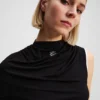 T-SHIRT MED ÉN ÆRM