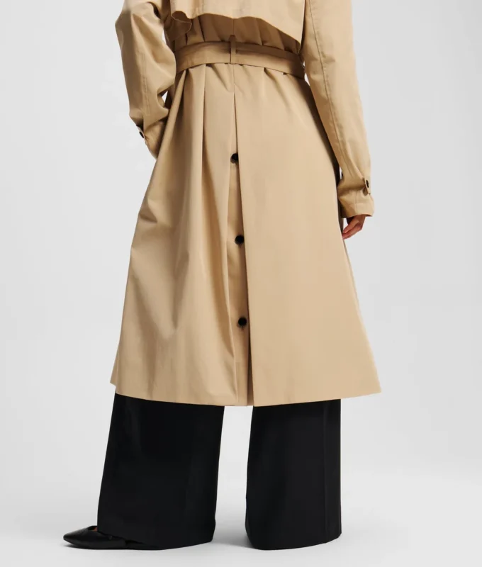 TRENCHCOAT
