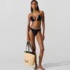 Triangel-bikinitop med bølget kant