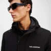 ULTRA LET PARKA MED HÆTTE