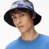 Vendbar graffiti-bucket hat
